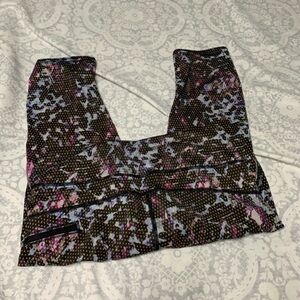 Lululemon Athletica Crop Leggings